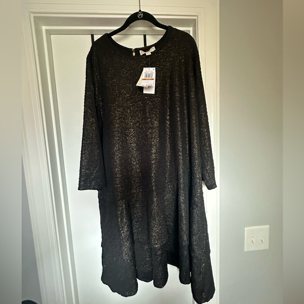 Michael Kors black/gold dress.      NWT 3X